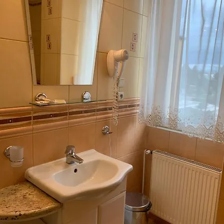 Hotell Diament I Brylant