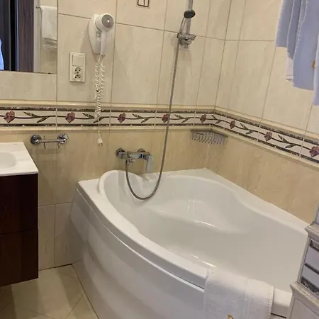 Diament I Brylant Rawicz