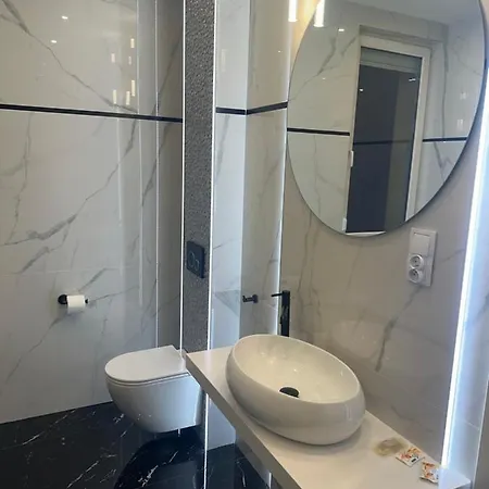 Hotell Diament I Brylant 2*