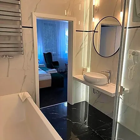 Diament I Brylant Hotell Rawicz