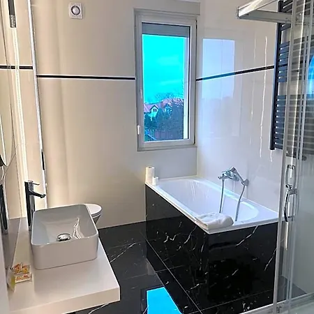 Hotell Diament I Brylant