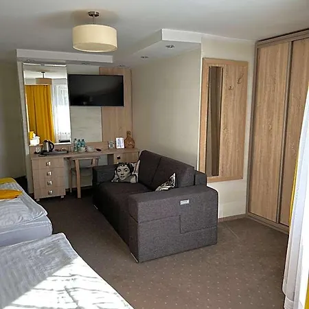 Hotell Diament I Brylant