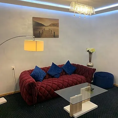 Diament I Brylant Hotell 2*