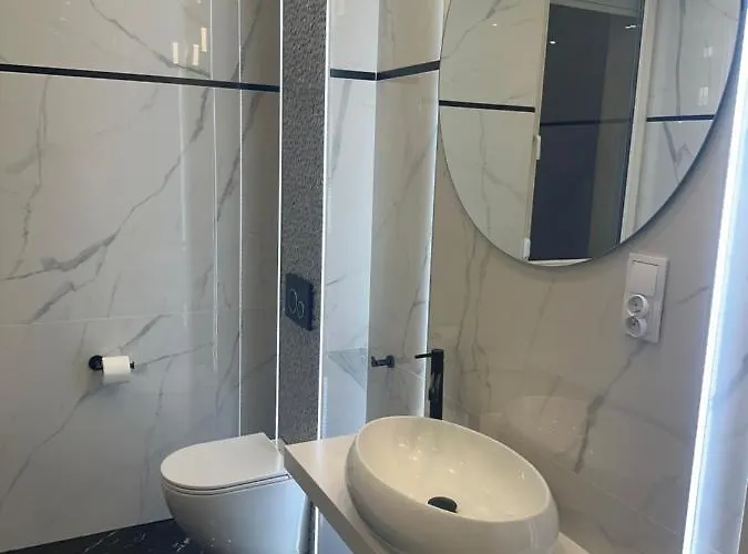 Hotel Diament I Brylant 2*