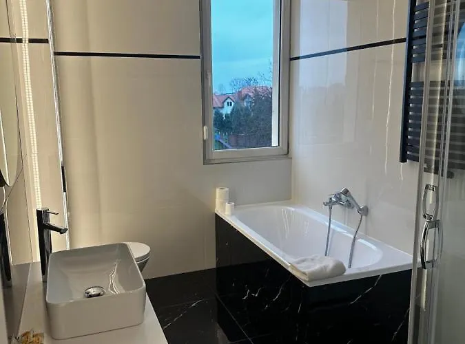 Hotel Diament I Brylant