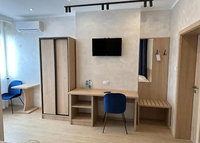 Diament I Brylant Hotel 2*