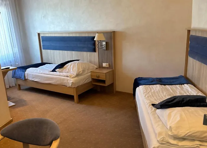 Hotel Diament I Brylant 2*